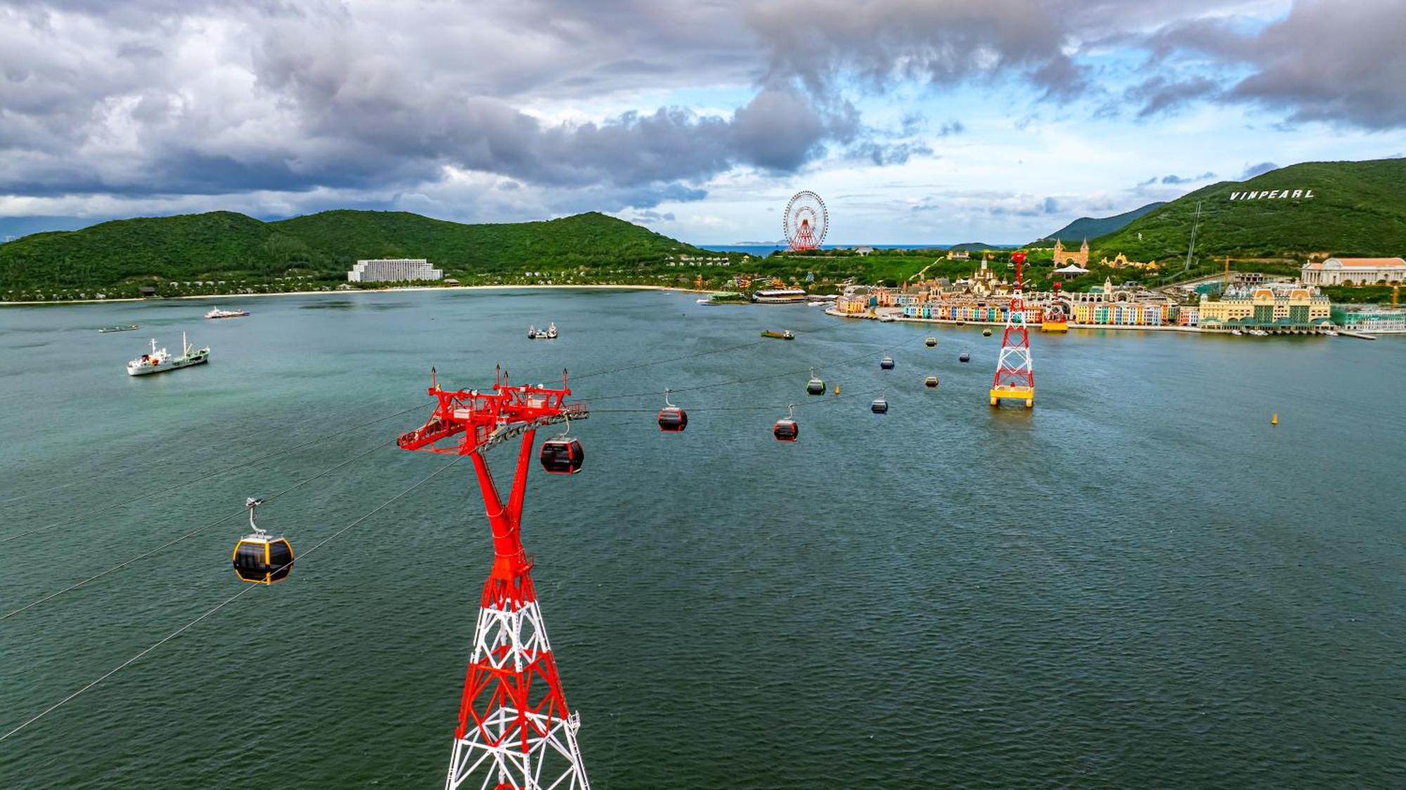 Vinpearl Resort & Spa Nha Trang Bay Exterior photo